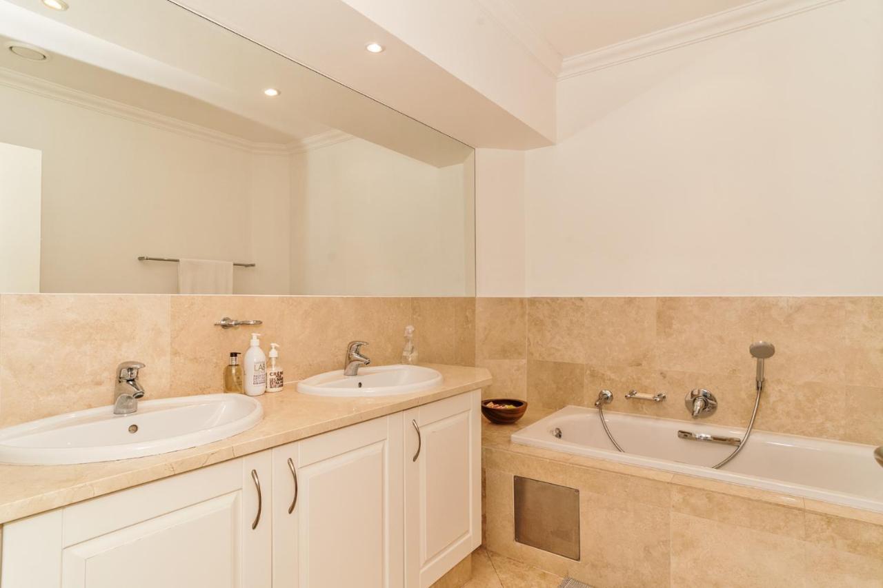 204 Oyster Rock - By Stay In Umhlanga Durban Esterno foto